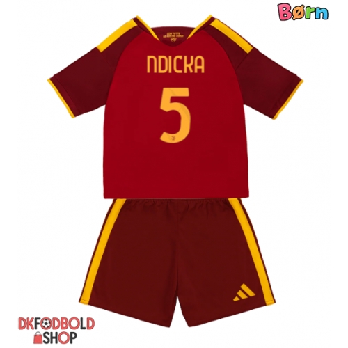 AS Roma Evan Ndicka #5 Hjemmebanesæt Børn 2026-27 Kort ærmer (+ korte bukser)